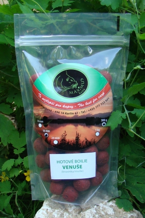 Boilie Venu�e 300 g (brusinka/mu�le)